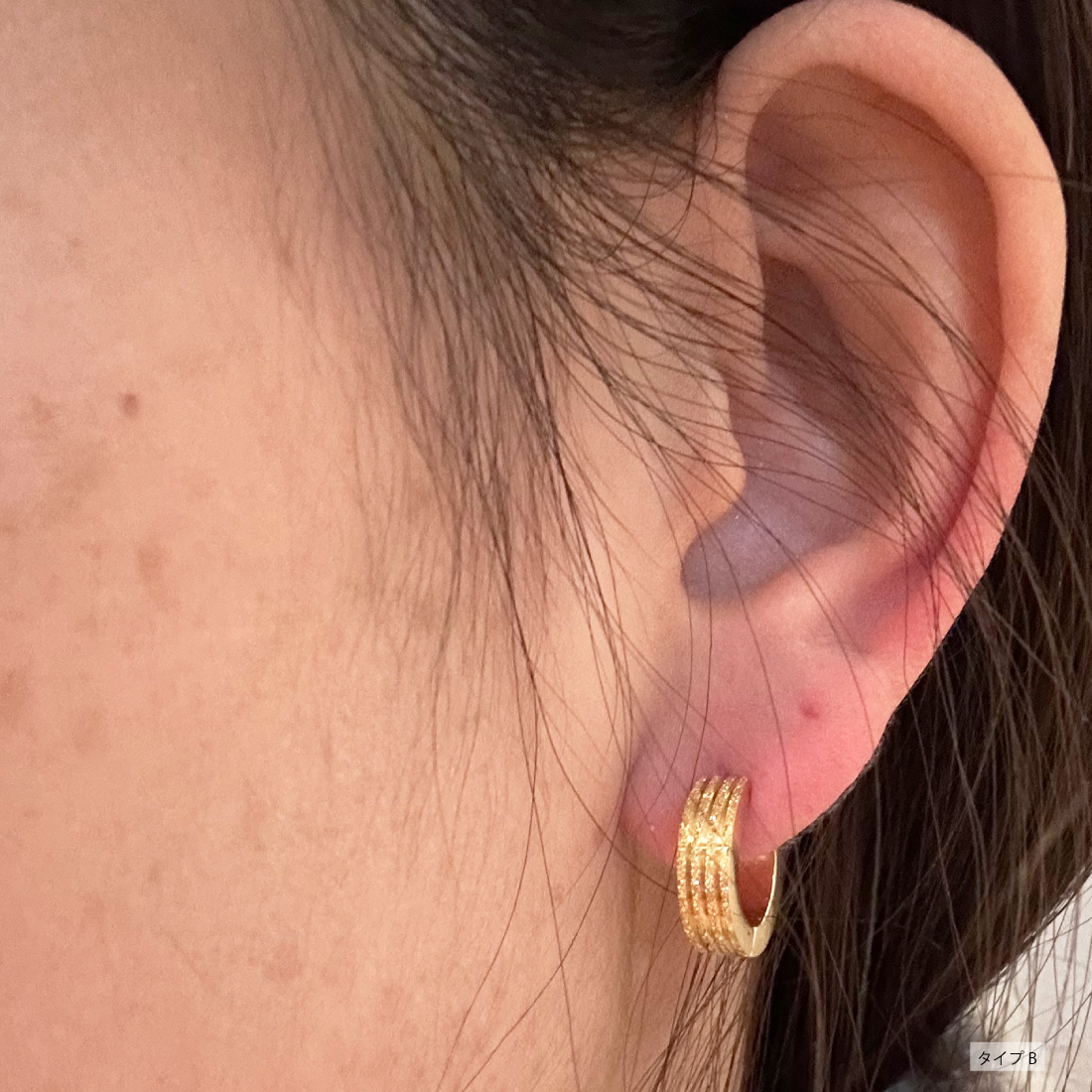 フープピアス 人気 太め 幅4mm 表面加工 1ペア つけっぱなし 18G メンズ レディース リング ピアス サージカルステンレス 金属アレルギー対応 男女兼用
