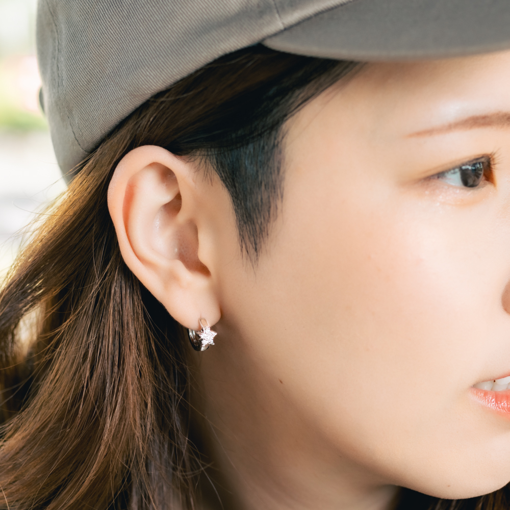 ピアス レディース 人気 フープピアス つけっぱなしリングピアス 2個入 キュービックジルコニア シルバー 925 純銀製 アレルギー対応