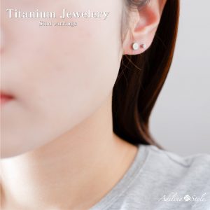 [Adelina Style] 純チタン チタンピアス ダンベルピアス つけっぱなし 高耐久性 金属アレルギー対応 メンズ レディース シンプルデザイン スタッド シルバーカラー 両耳 プレゼント