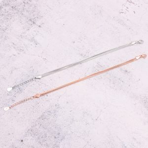 [Adelina Style] ブレスレット 3連ブレスレット 長さ調整可能 シンプル 合金 925シルバーメッキ スネークチェーン レディース プレゼント ギフト 専用ケース付 (シルバー)