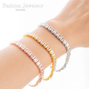 [Adelina Style] ブレスレット レディース 人気 3A 36粒 キュービックジルコニア シンプル シルバーメッキ メンズ 金属アレルギー対応 プレゼント ギフト 専用ケース付