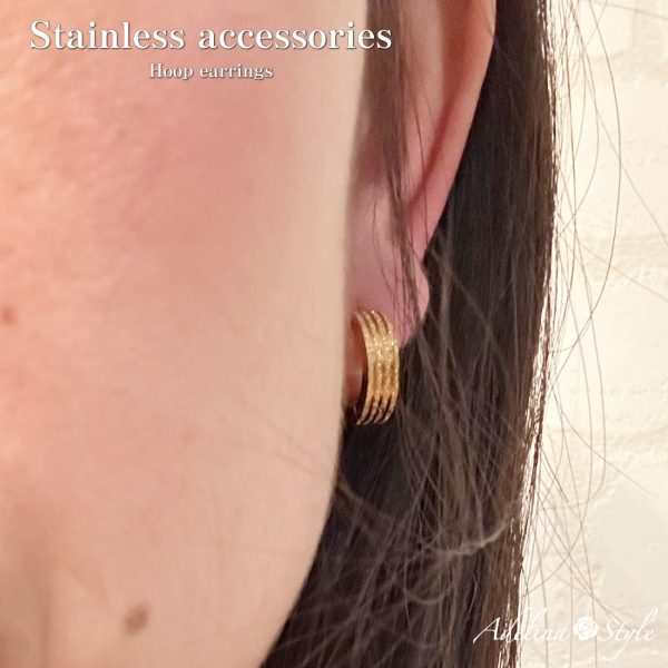 [Adelina Style] フープピアス 人気 太め 幅4mm 表面加工 1ペア つけっぱなし 18G メンズ レディース リング ピアス サージカルステンレス 金属アレルギー対応 男女兼用 (タイプB ブルー)
