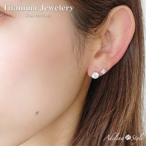 [Adelina Style] 純チタン スタッド ピアス 人気 つけっぱなし ネジ式 キャッチ メンズ レディース 1ペア 4爪 高輝度キュービックジルコニア 20G 金属アレルギー対応 男女兼用