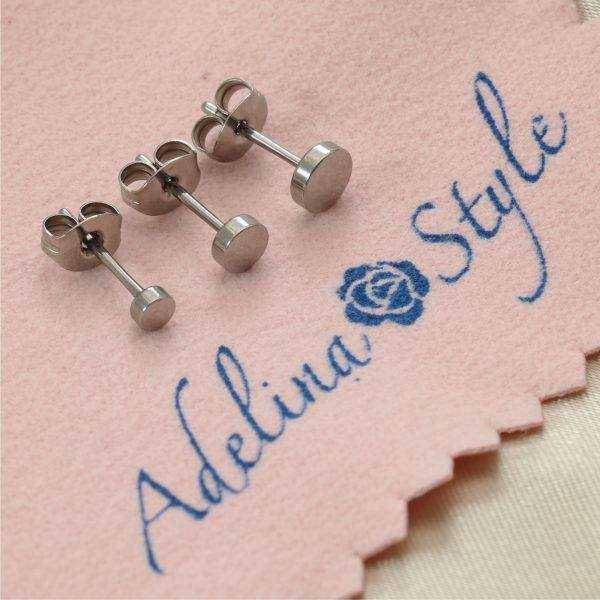 [Adelina Style] チタンピアス ダンベルピアス つけっぱなし 高耐久性 金属アレルギー対応 メンズ レディース 男女兼用 シンプルデザイン スタッド シルバーカラー 1ペア - 画像 (7)