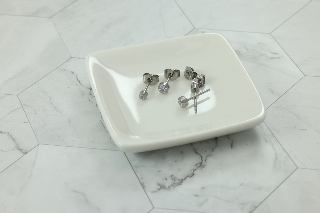 初めてのピアス、失敗しない選び方