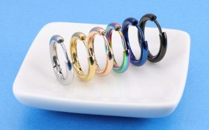 金属アレルギーでも安心！ピアス素材の選び方ガイド